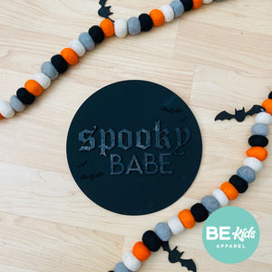 Spooky Babe Round
