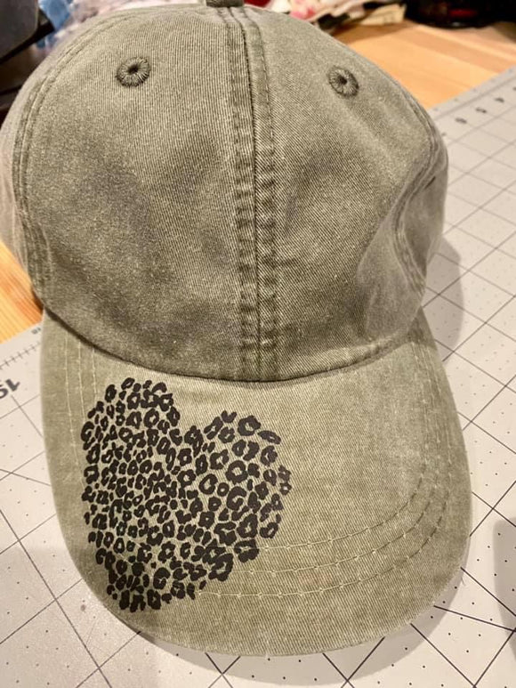 Leopard heart hat